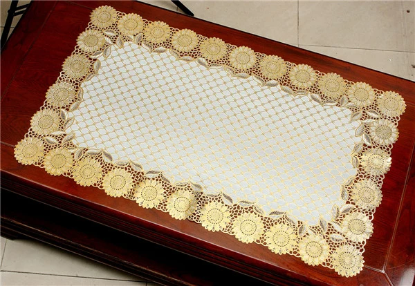 PVC Lace Table Mat/Placemat with Gold or Silver